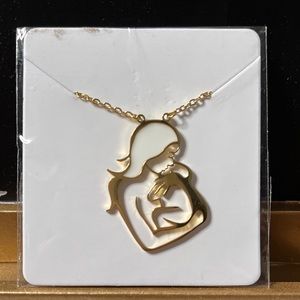 Mama and baby gold necklace.